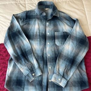 Aeropostale Blue and White Plaid Shirt